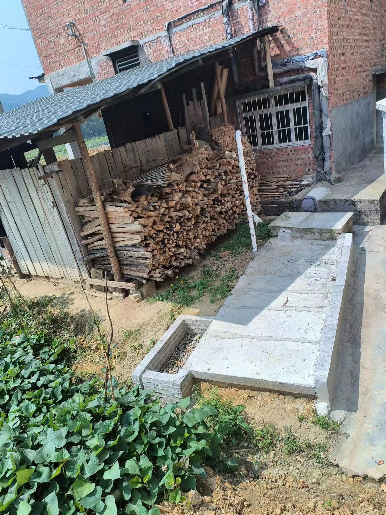 贵州习水：治理生活污水乡村“颜值”提升(图3)