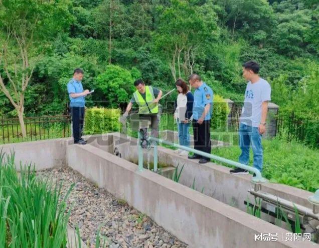 开阳县：强化执法监测联动加强农村污水治理(图1)