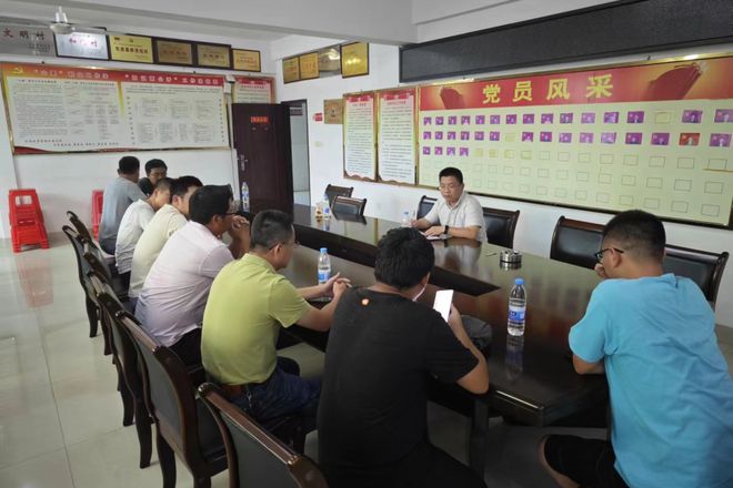 仑苍镇“马力全开”全域推进城乡污水管网建设(图2)
