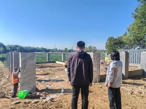 咸阳市生态环境局三原分局实地查看清峪河水质治理项目进度(图1)