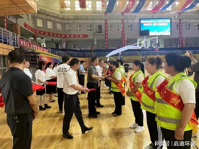 节日特辑致敬那些独属于环卫人的高光时刻(图25)