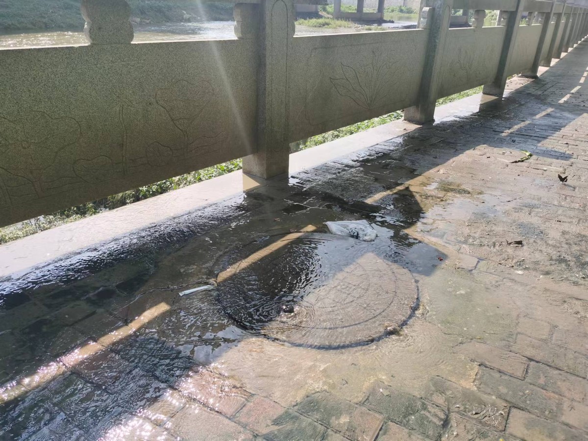 典型案例通报（五）涟源市水污染防治工作推进不力环境问题突出(图3)