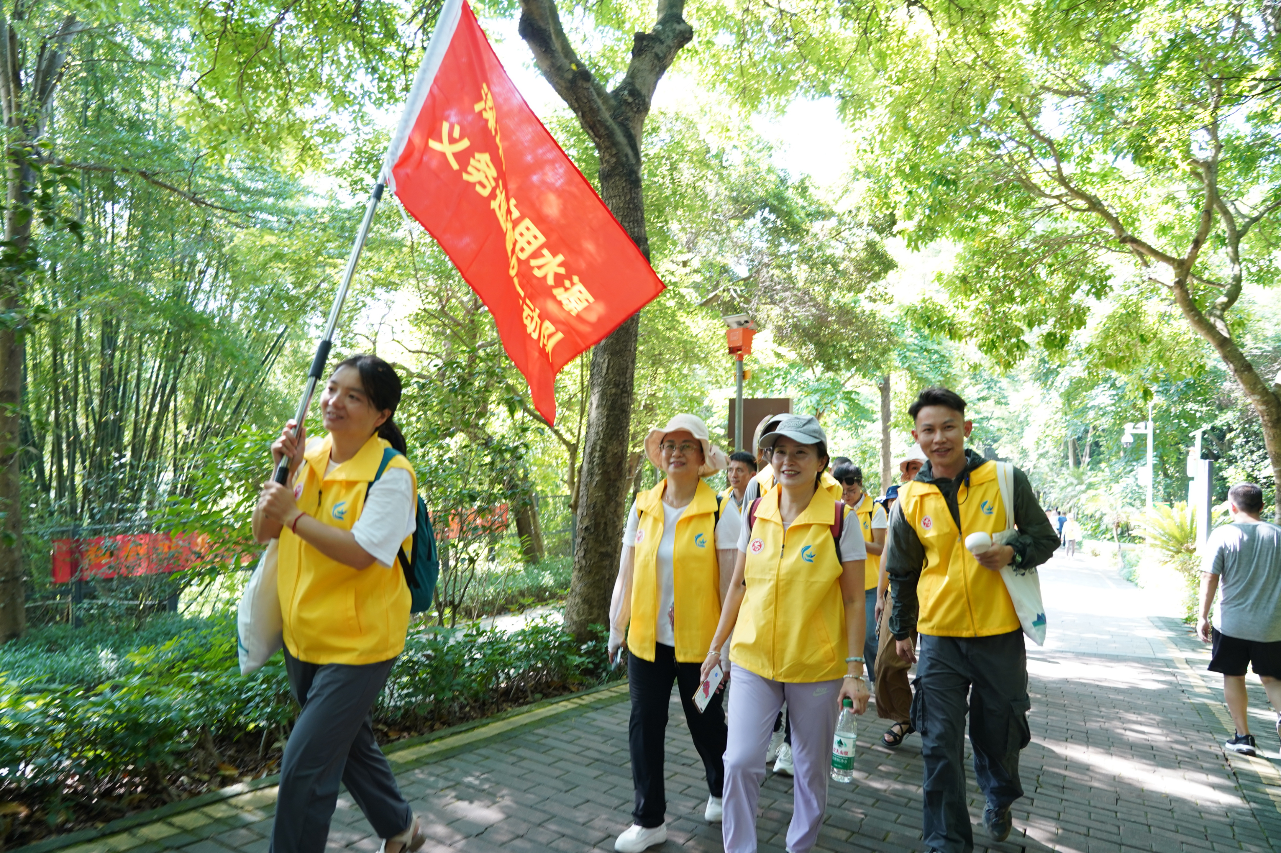 VR看水库、无人机测空气深圳玩出新花样美丽中国我是行动者(图1)