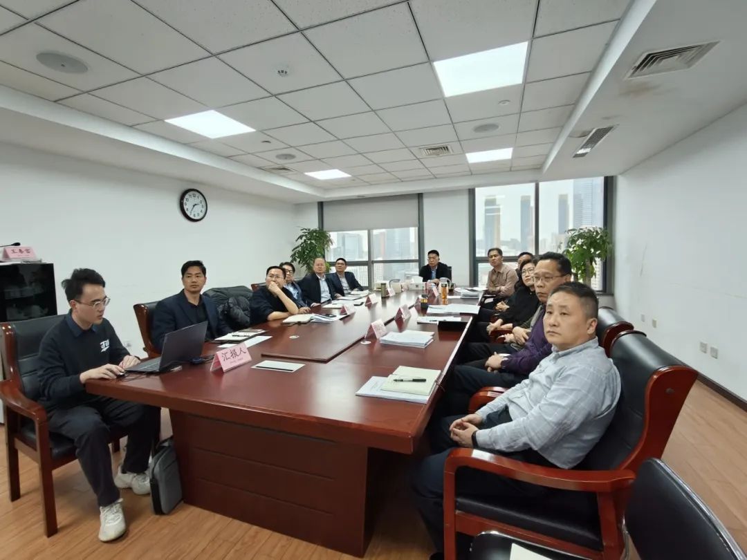 创新课堂打造青年干部“成长快车道”——市水务管理局举办2025年第二期“青年干部讲堂”(图3)