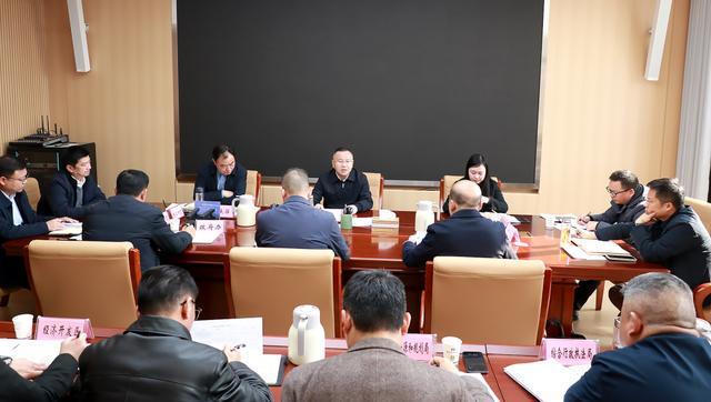 查俊督导城区生活污水治理工作(图2)