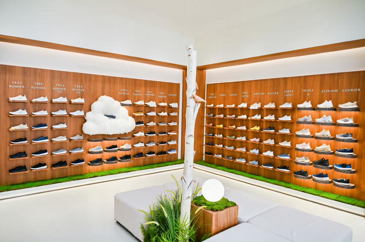 和昂跑前后脚敲钟的环保羊毛鞋终于陨落(图1)